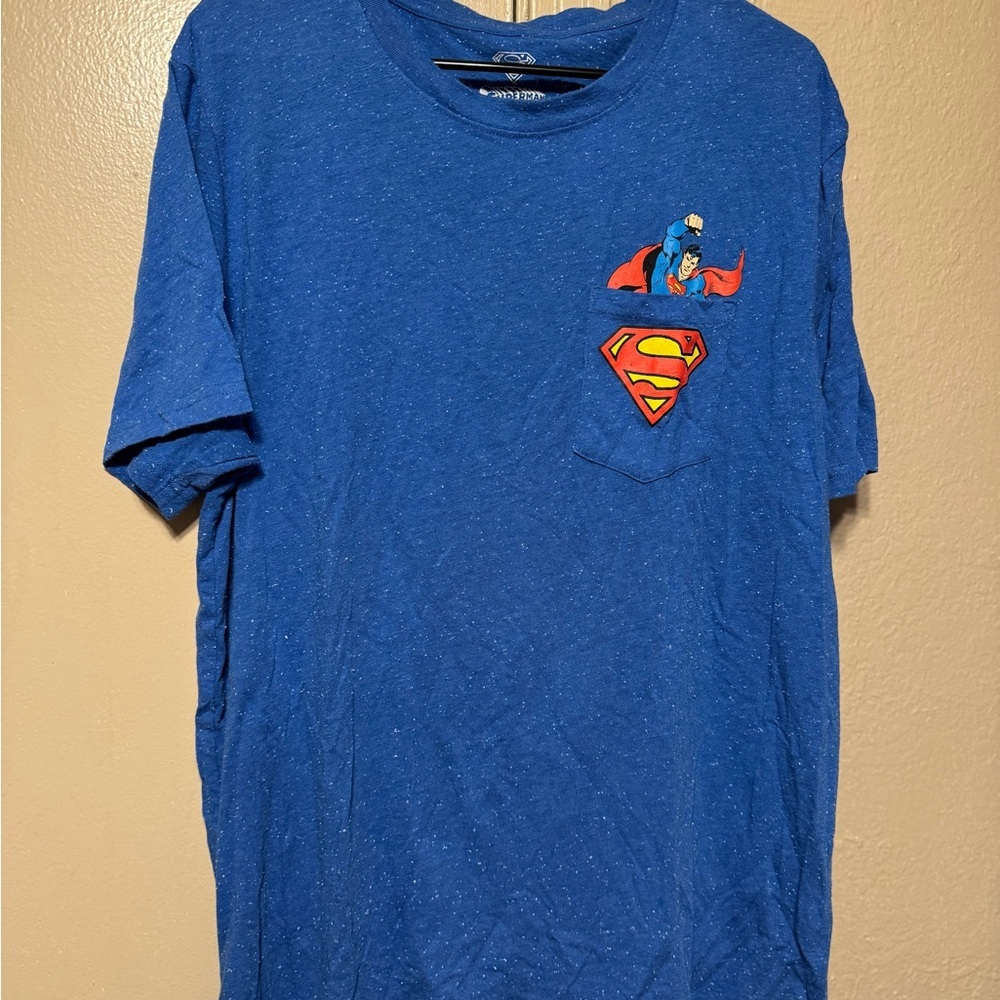 Supermanโ Blue Graphic T-Shirt